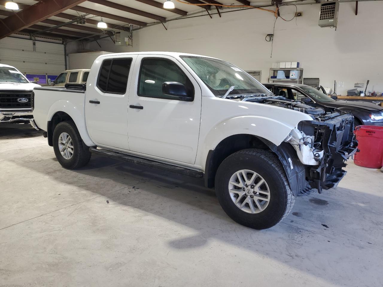 2019 NISSAN FRONTIER S - Фото 4