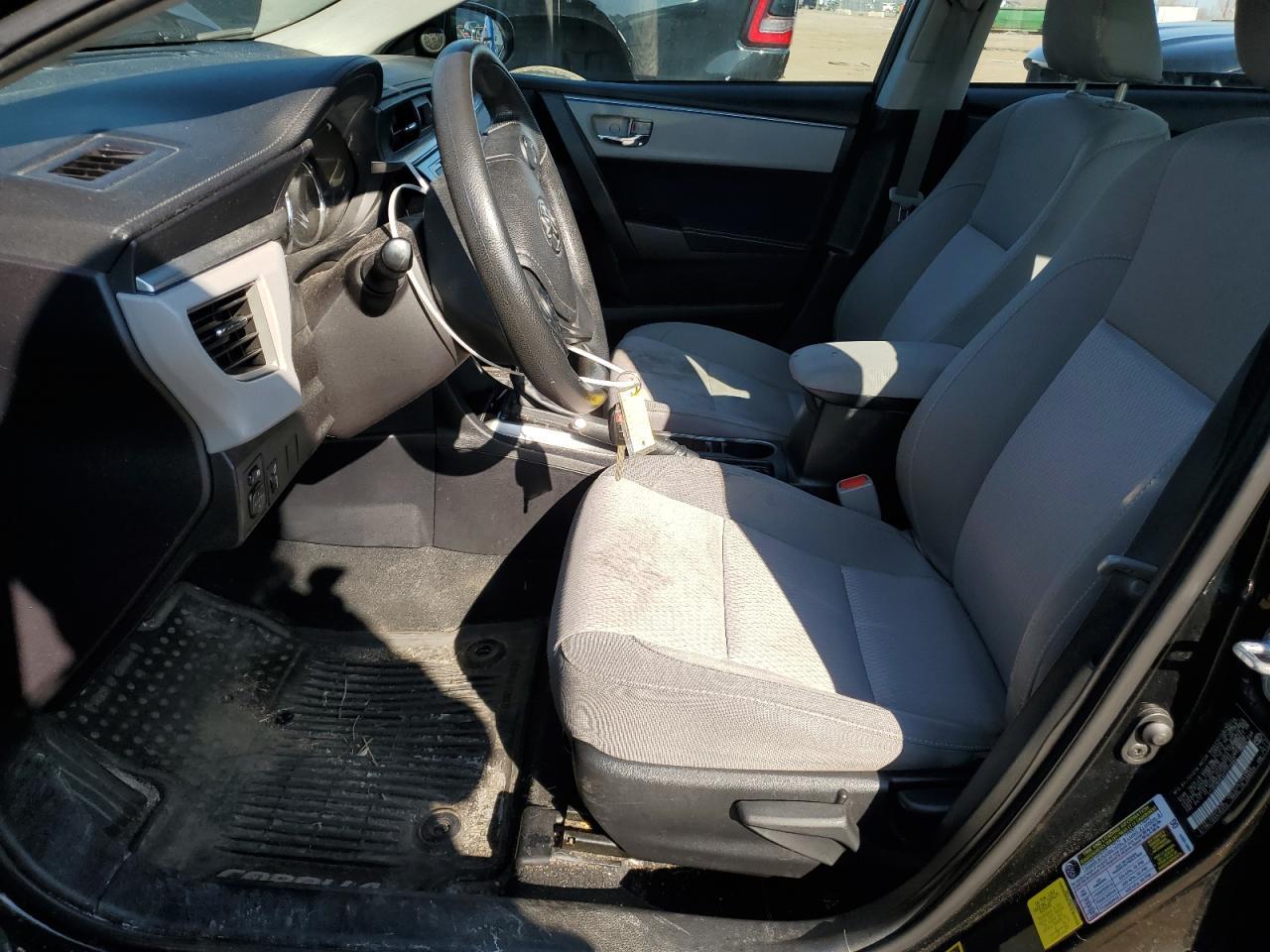 2015 TOYOTA COROLLA L - Image 7