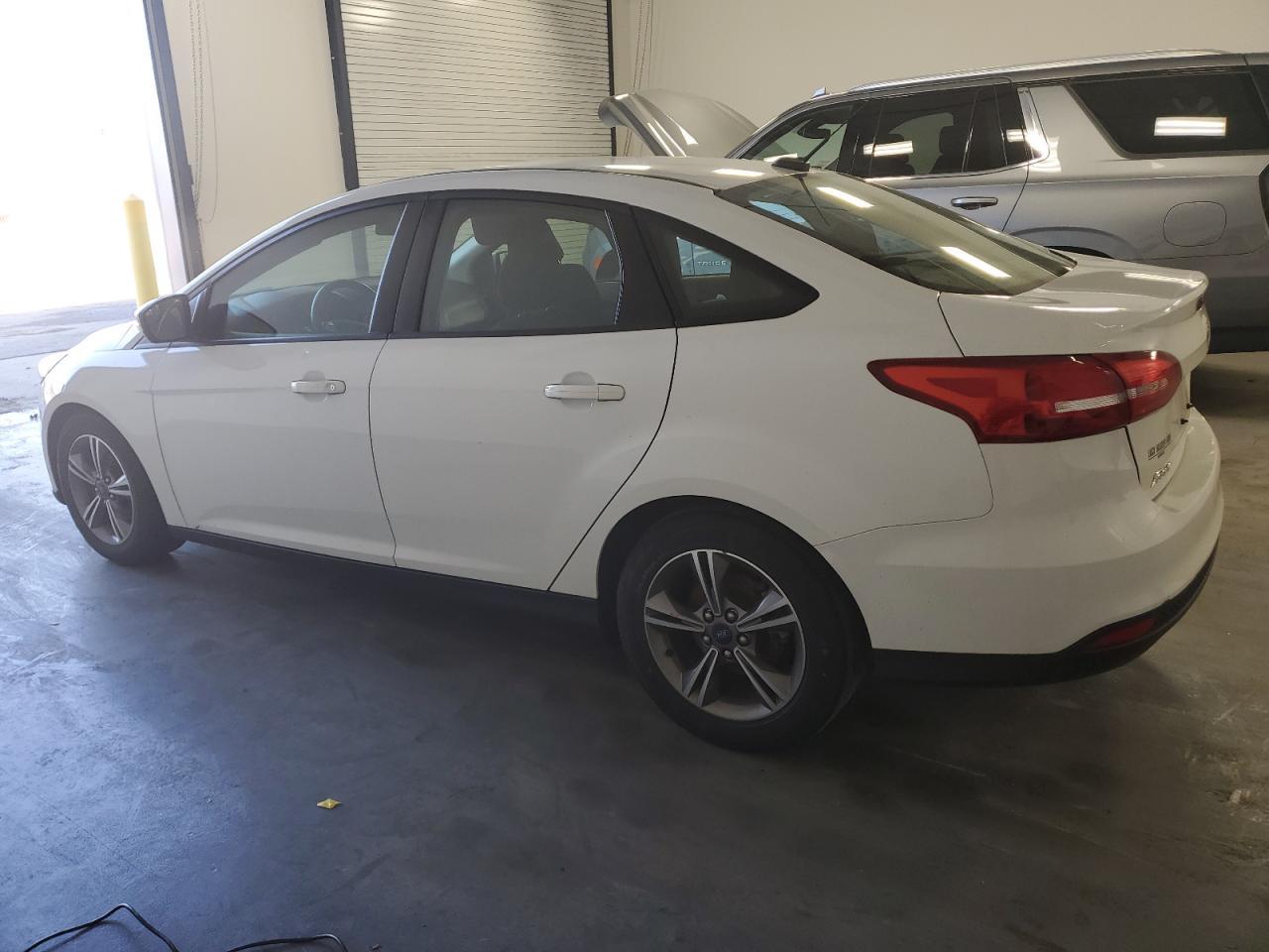2018 FORD FOCUS SE - Image 2