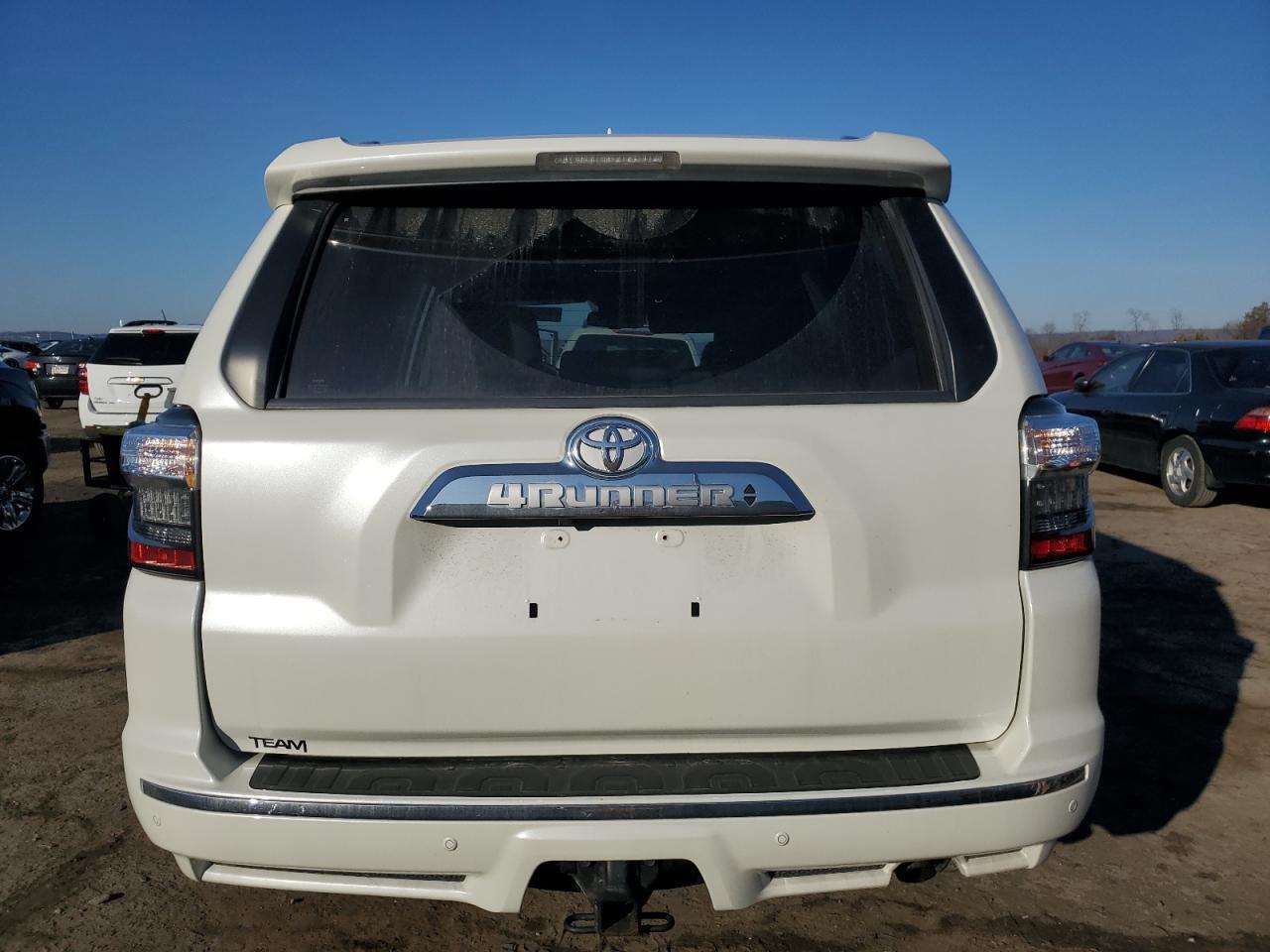 2020 TOYOTA 4RUNNER SR - Фото 6