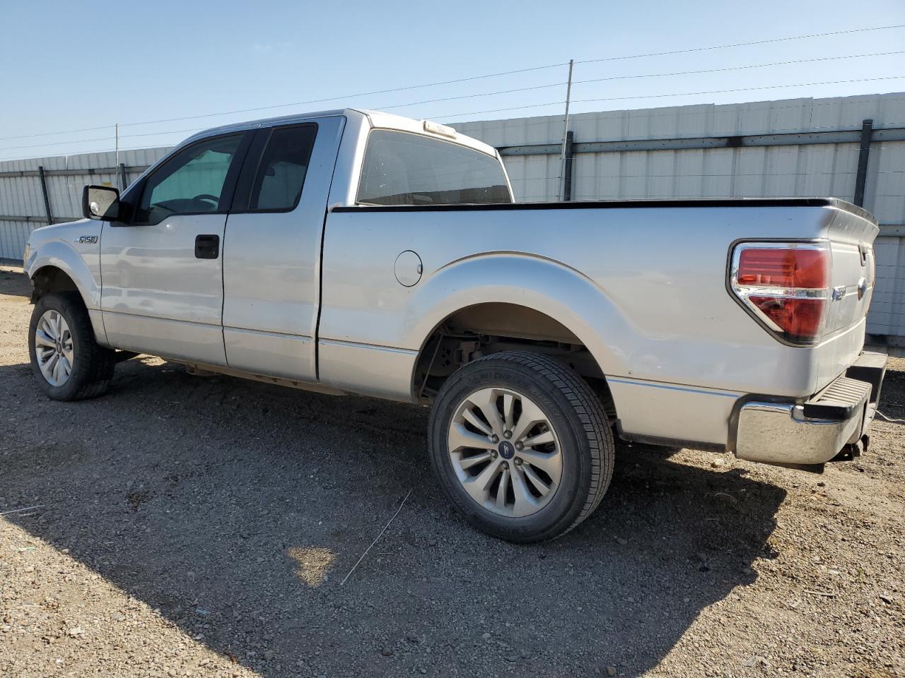 2010 FORD F150 SUPER - Image 2
