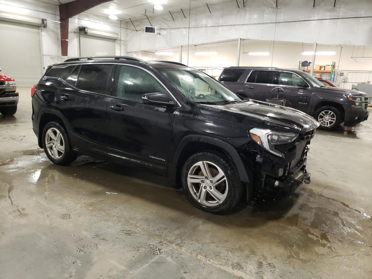 2018 GMC TERRAIN SL - Image 4