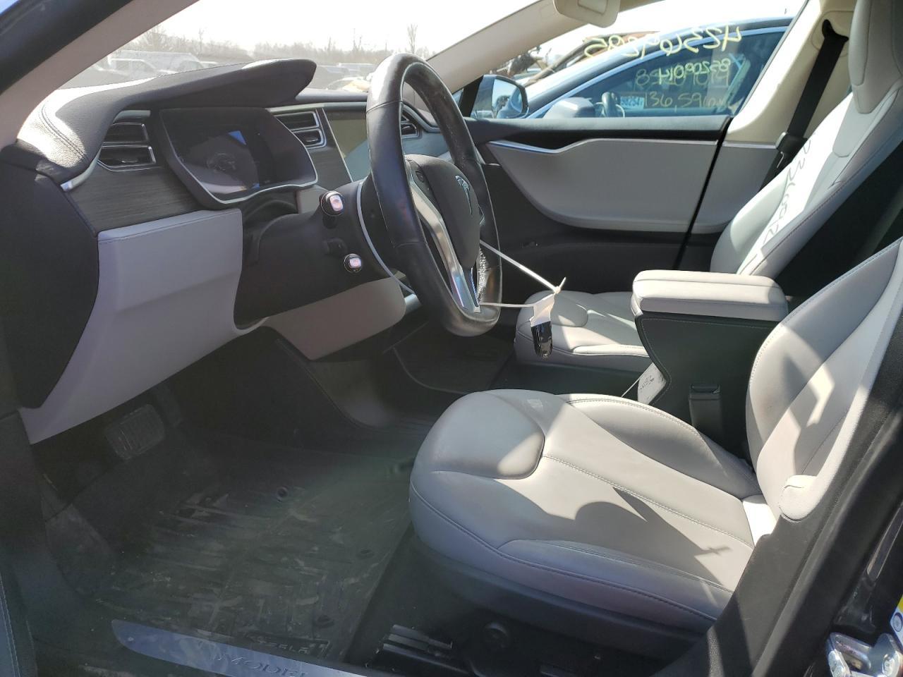 2015 TESLA MODEL S 85 - Image 7