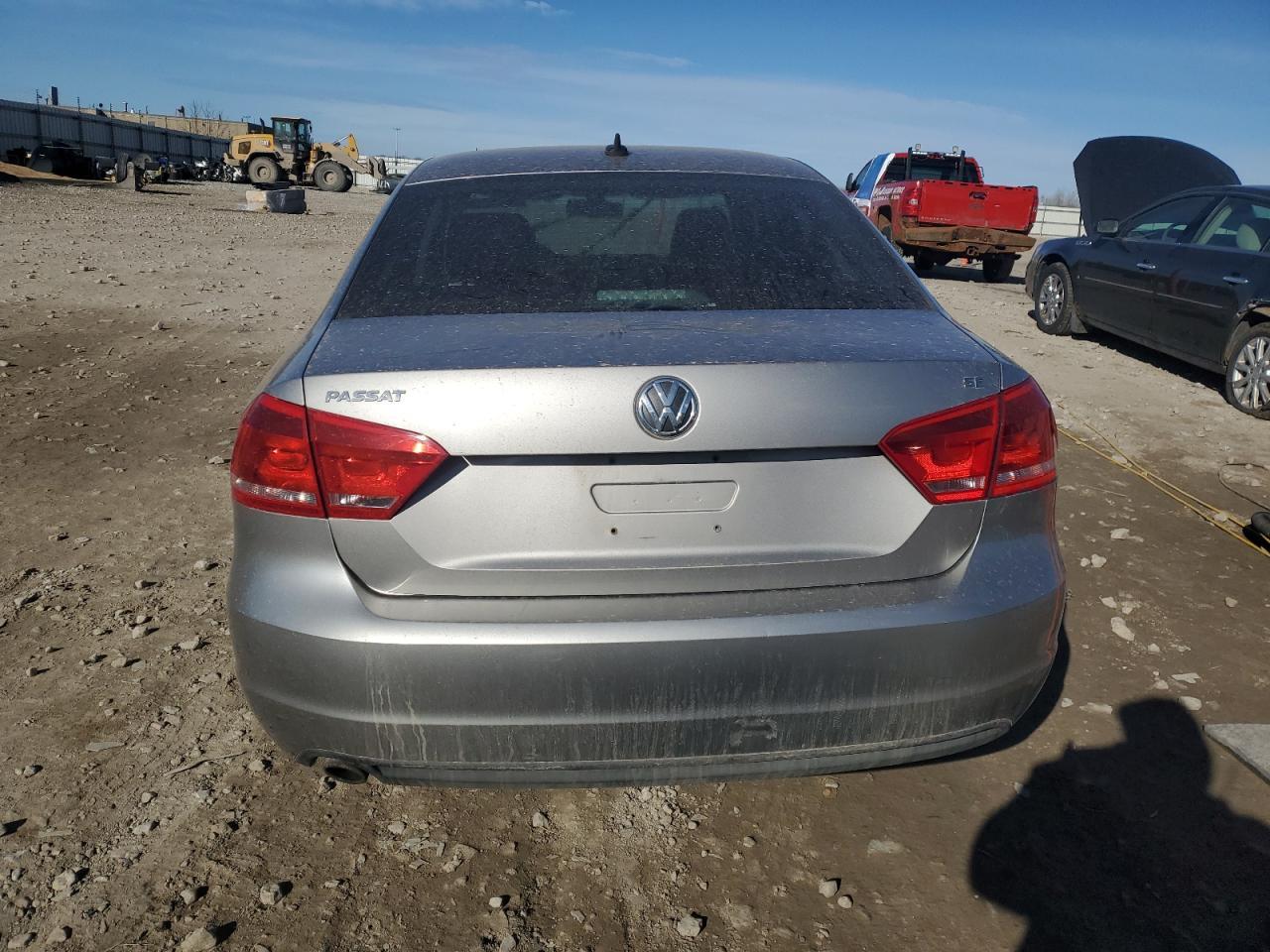 2013 VOLKSWAGEN PASSAT SE - Image 6