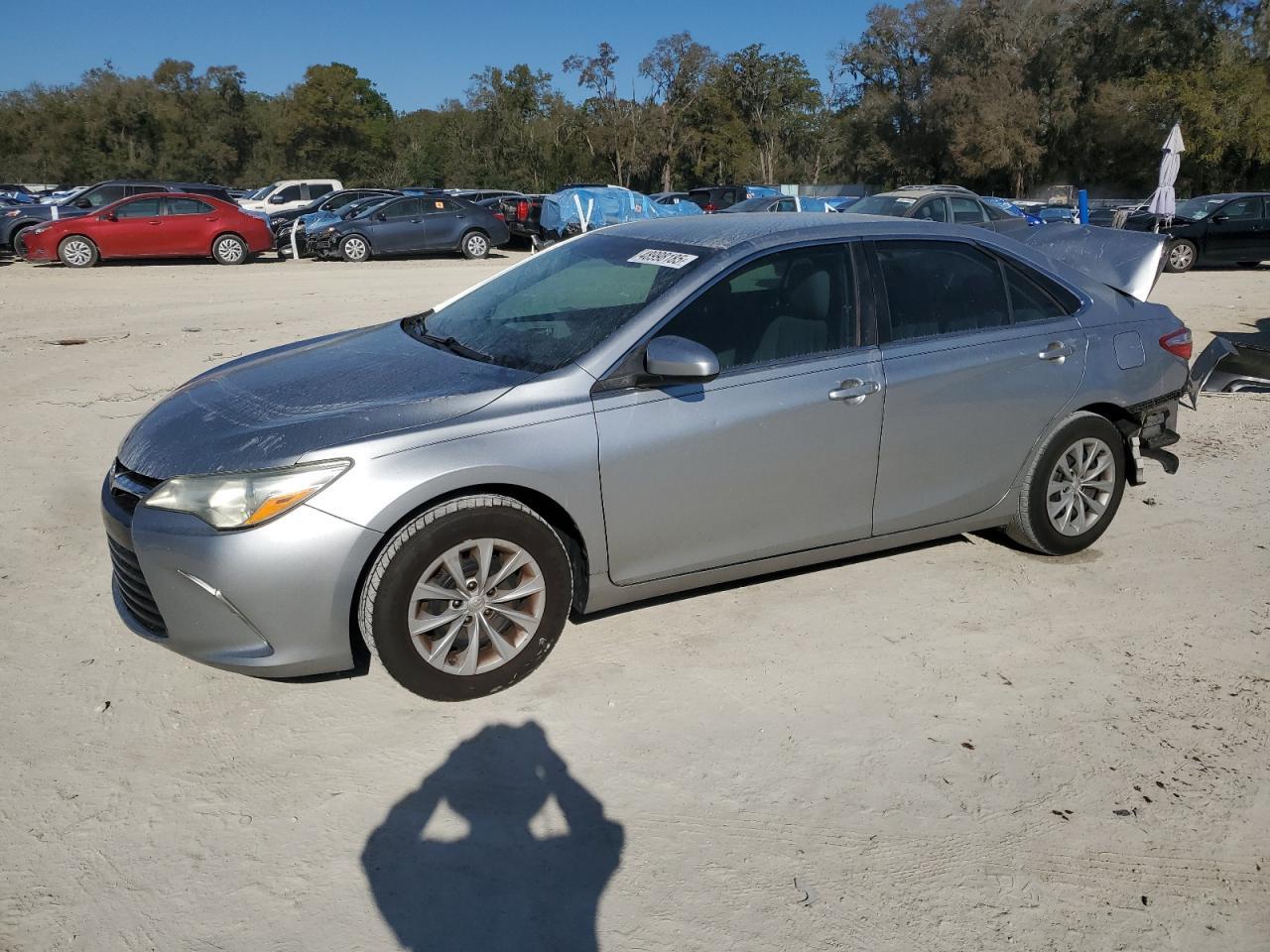 2016 TOYOTA CAMRY LE