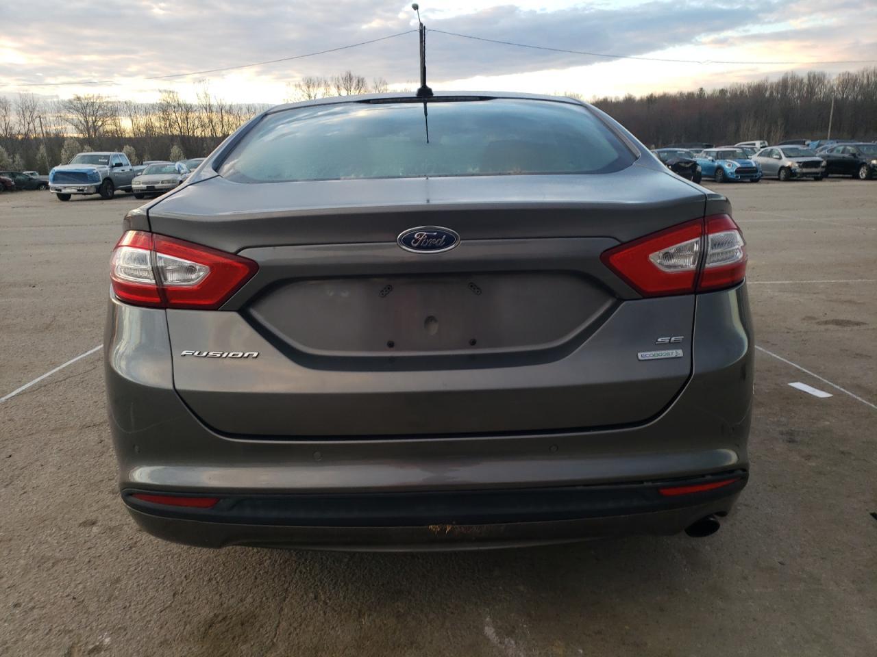 2014 FORD FUSION SE - Image 6