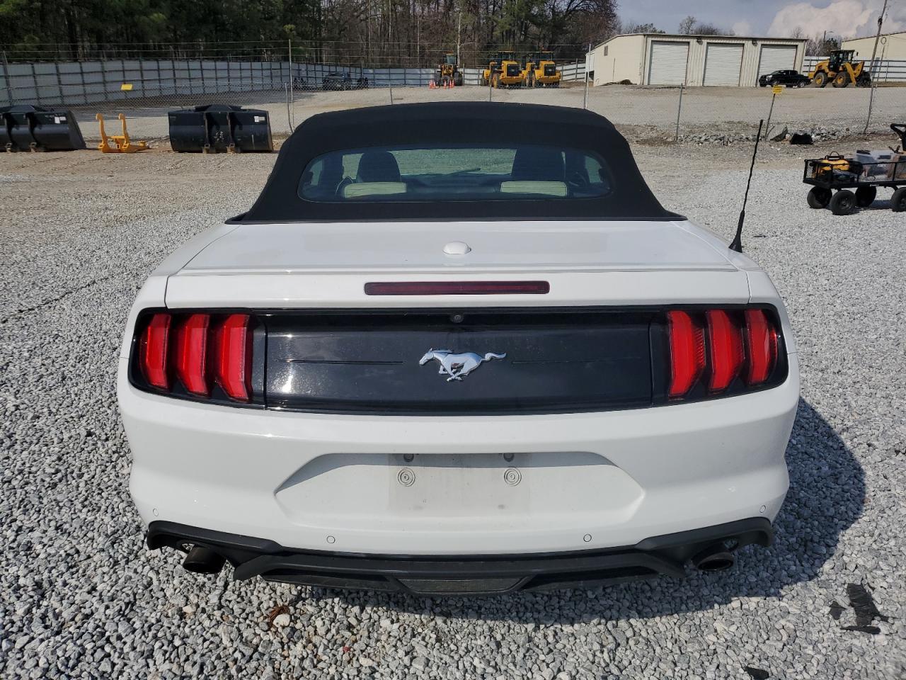 2018 FORD MUSTANG - Image 6