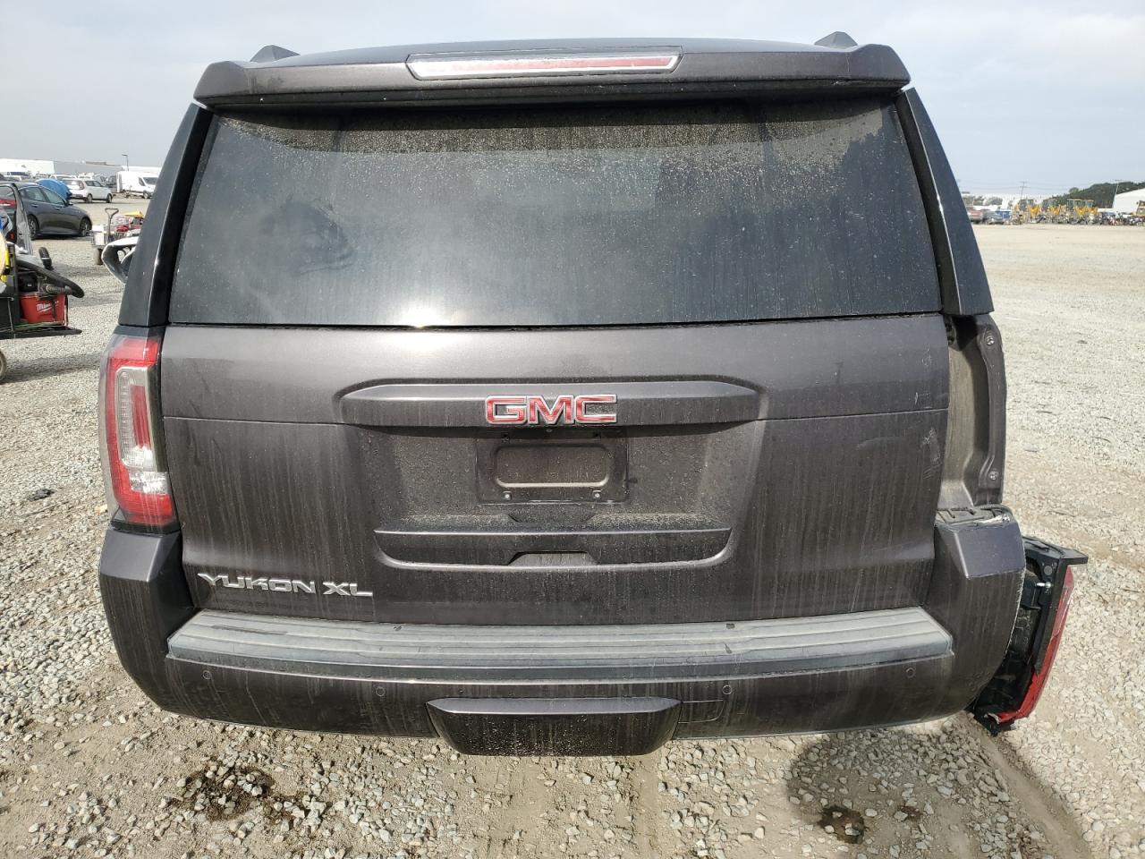 2016 GMC YUKON XL K - Фото 6