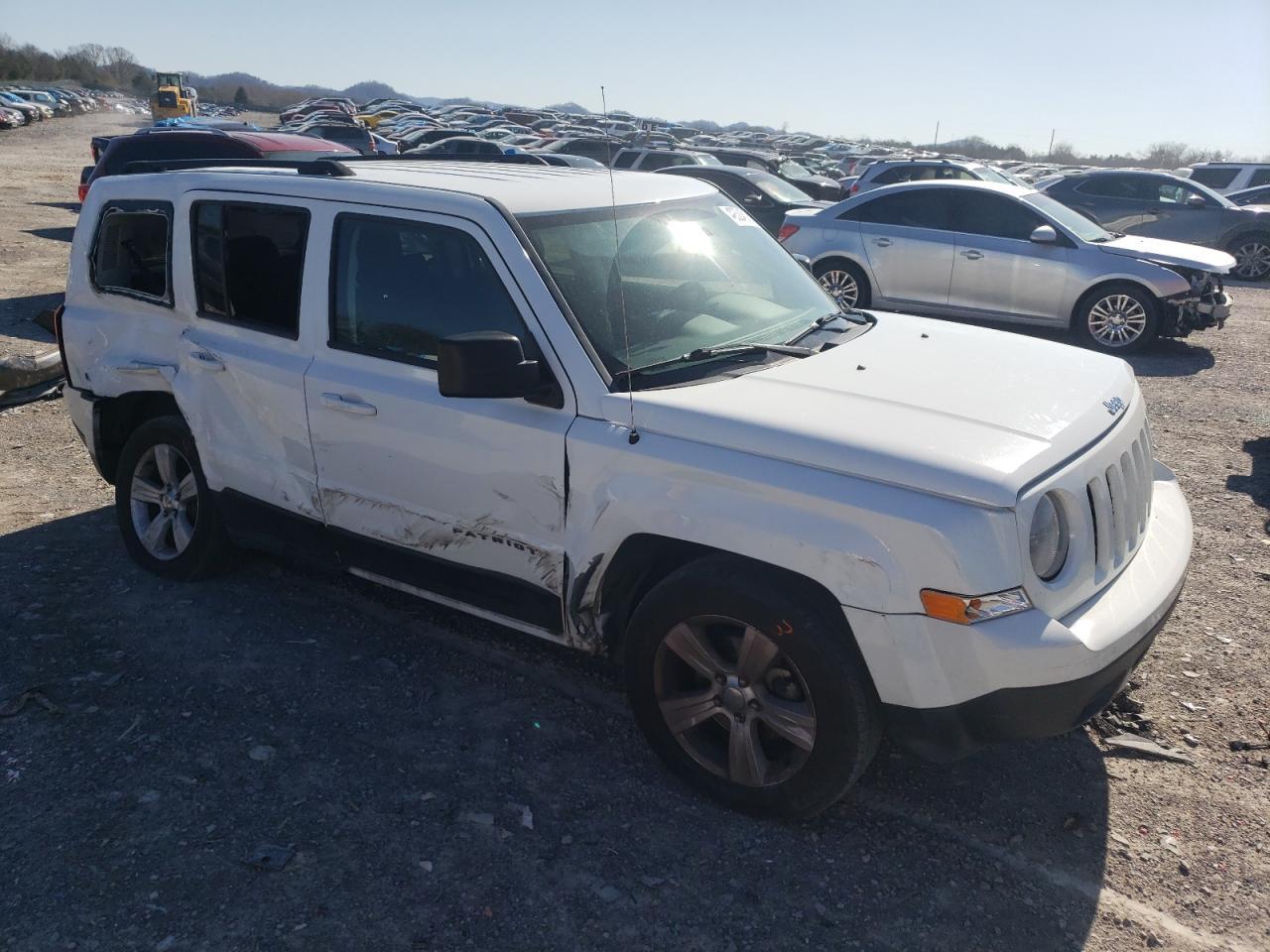 2015 JEEP PATRIOT SP - Фото 4