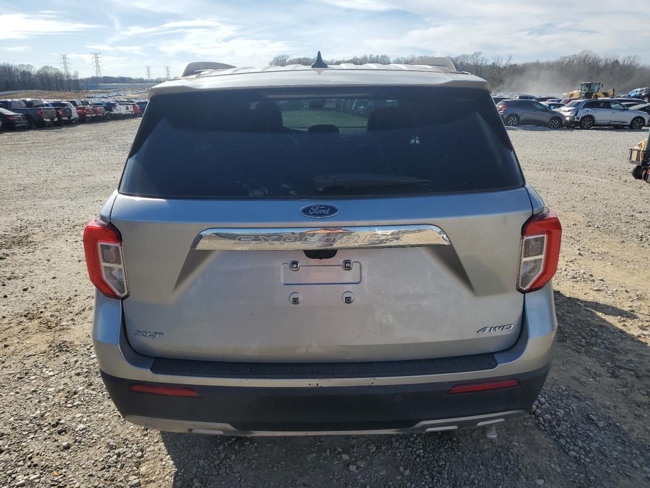 2022 FORD EXPLORER X - Фото 6