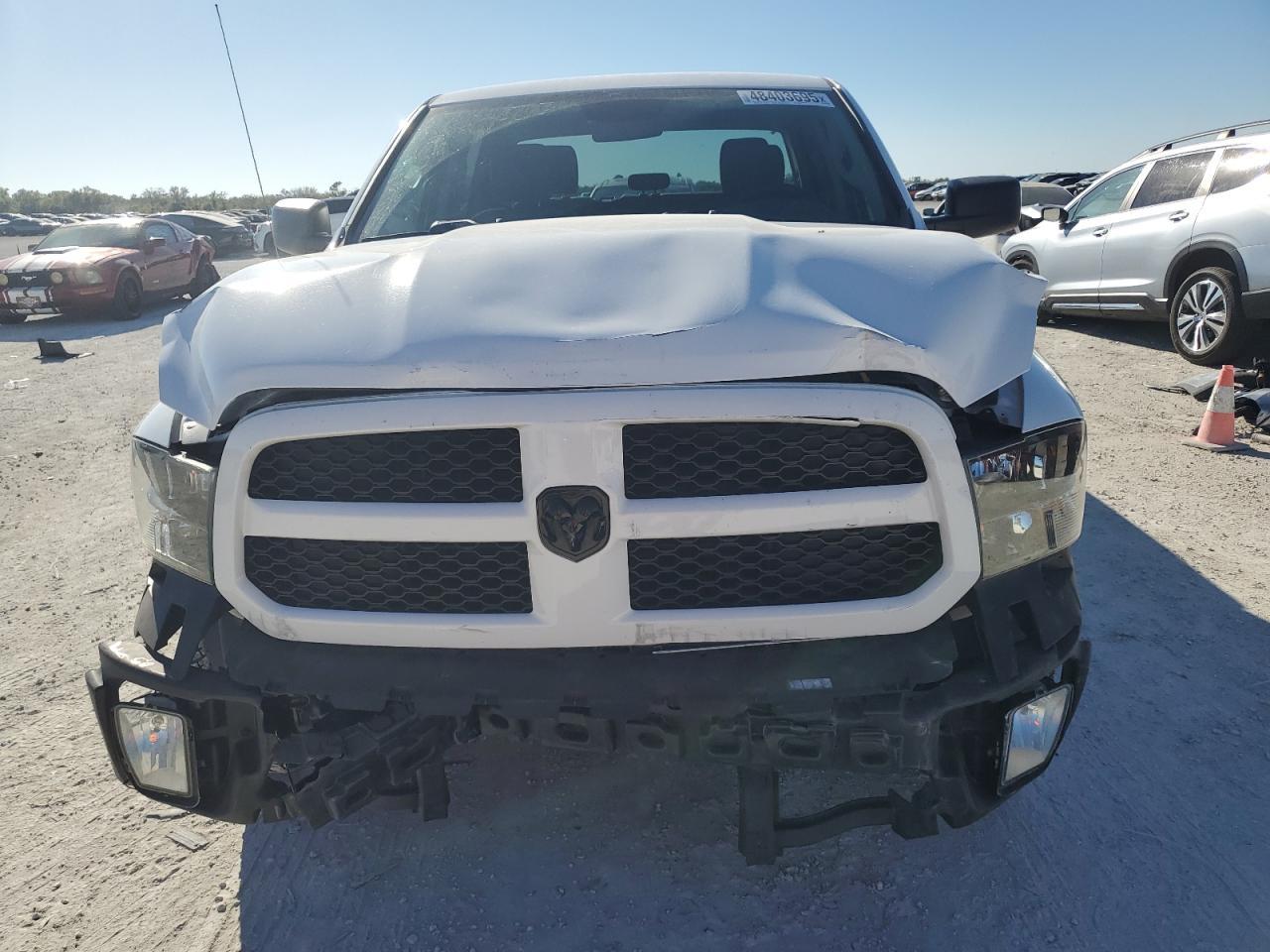 2017 RAM 1500 ST - Image 5