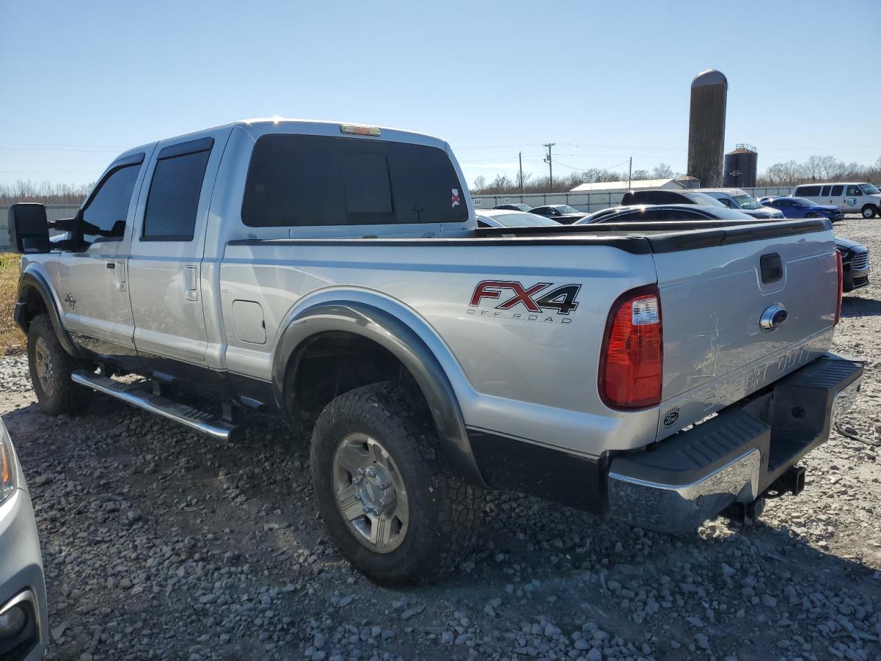 2016 FORD F250 SUPER - Фото 2