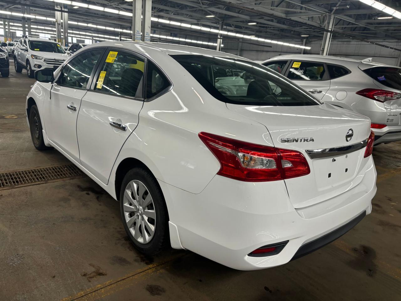 2017 NISSAN SENTRA S - Фото 3