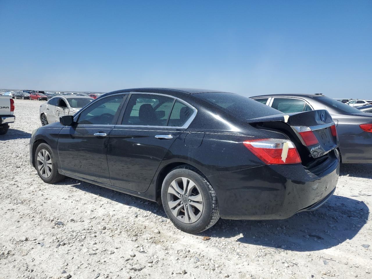 2014 HONDA ACCORD LX - Image 2