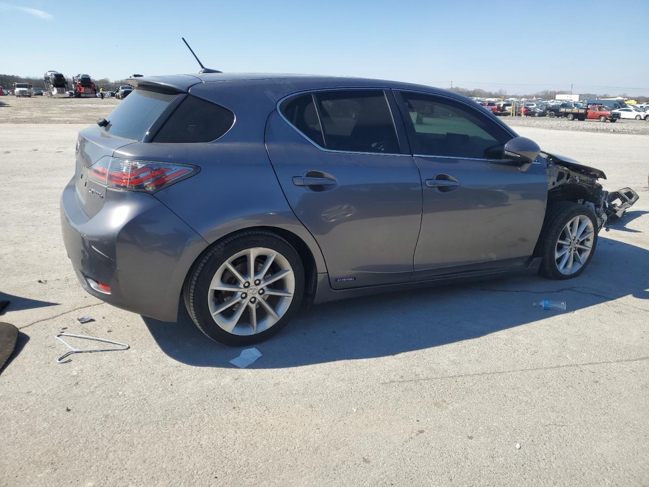 2013 LEXUS CT 200 - Image 3