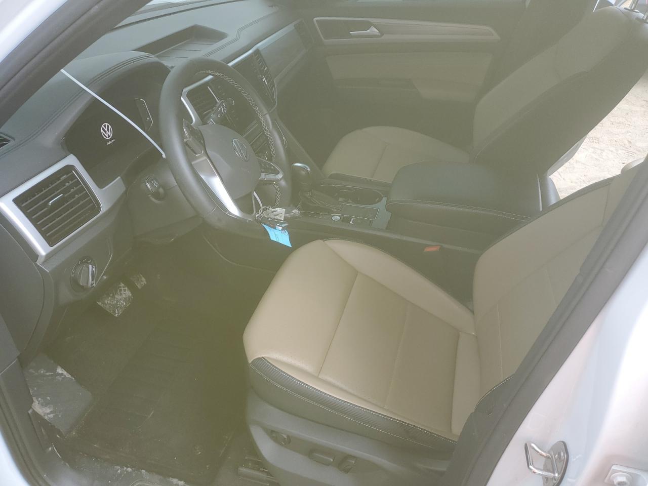 2022 VOLKSWAGEN ATLAS CROS - Фото 7