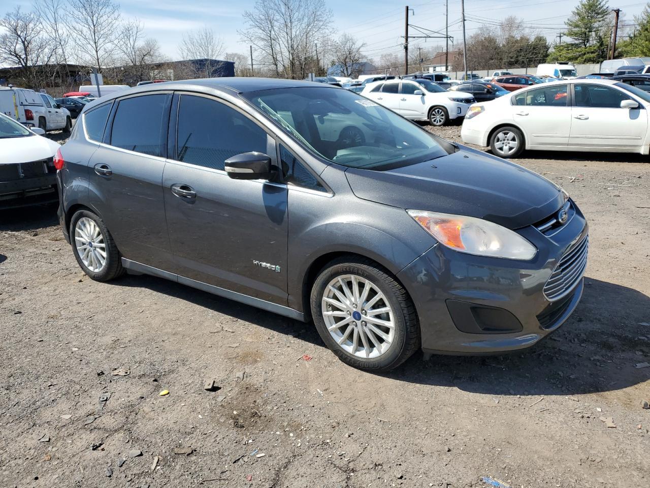 2015 FORD C-MAX SEL - Image 4