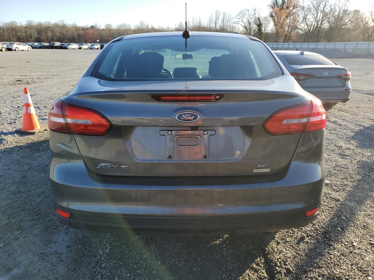 2016 FORD FOCUS SE - Фото 6