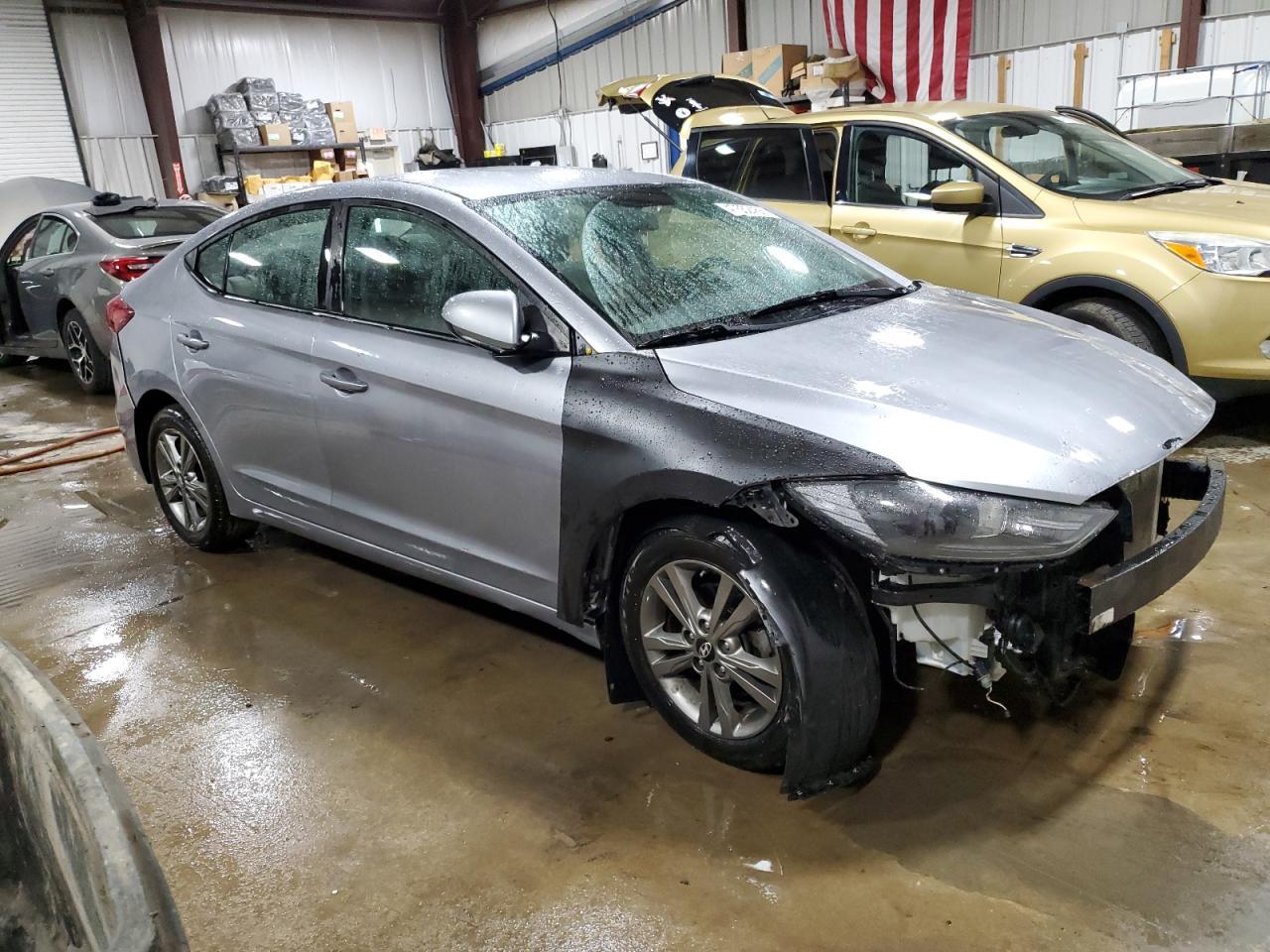 2017 HYUNDAI ELANTRA SE - Фото 4