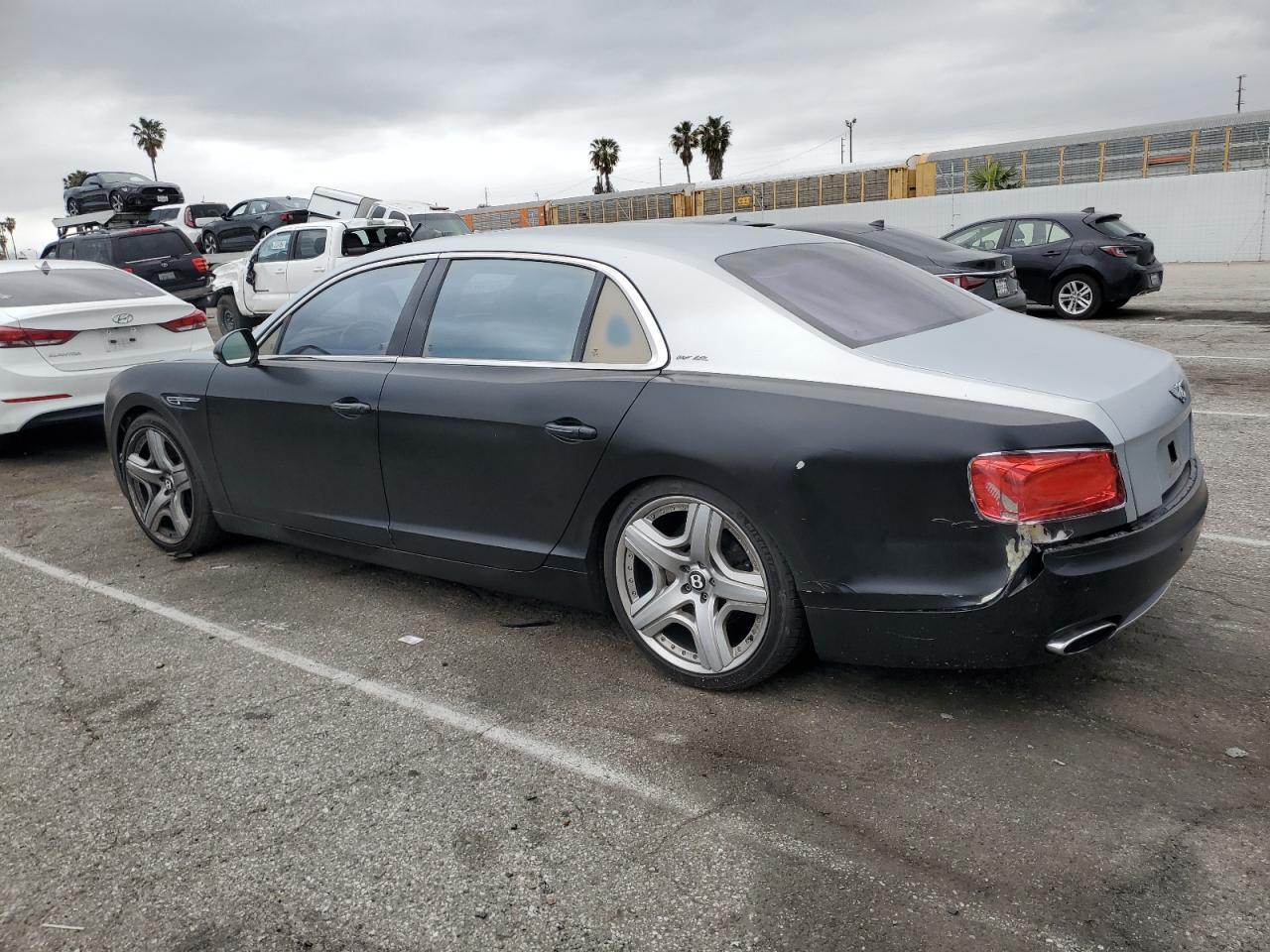 2014 BENTLEY FLYING SPU - Фото 2