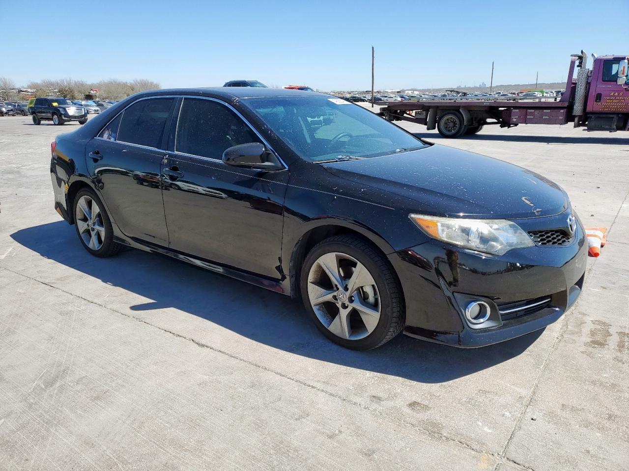2012 TOYOTA CAMRY SE - Фото 4