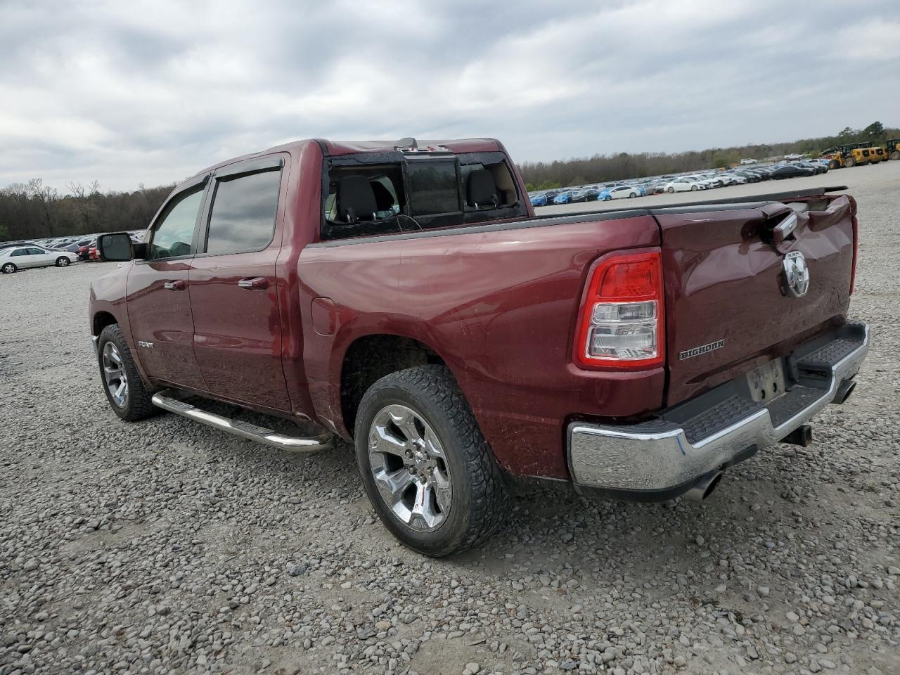 2019 RAM 1500 BIG H - Фото 2