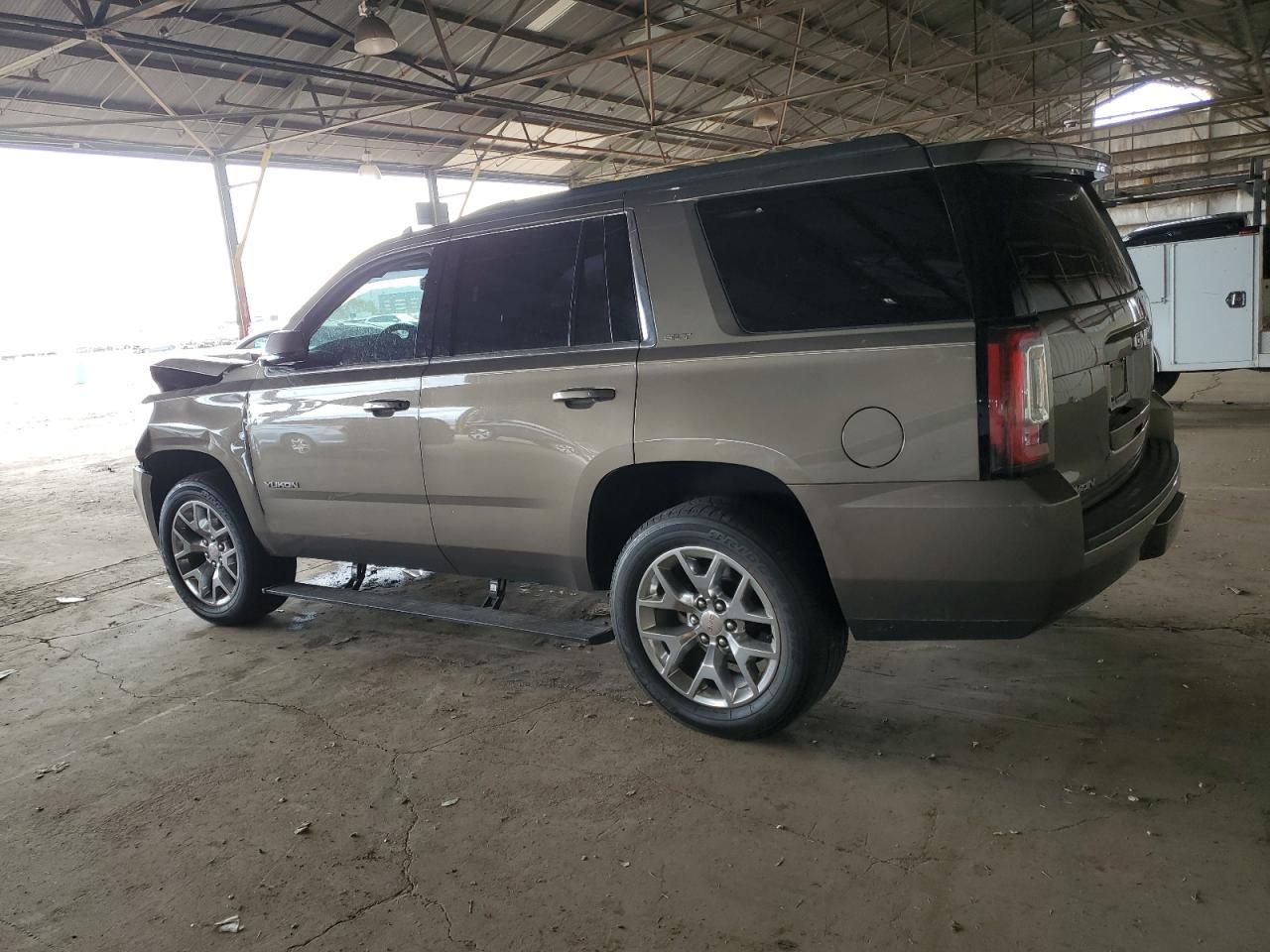 2016 GMC YUKON SLT - Image 2