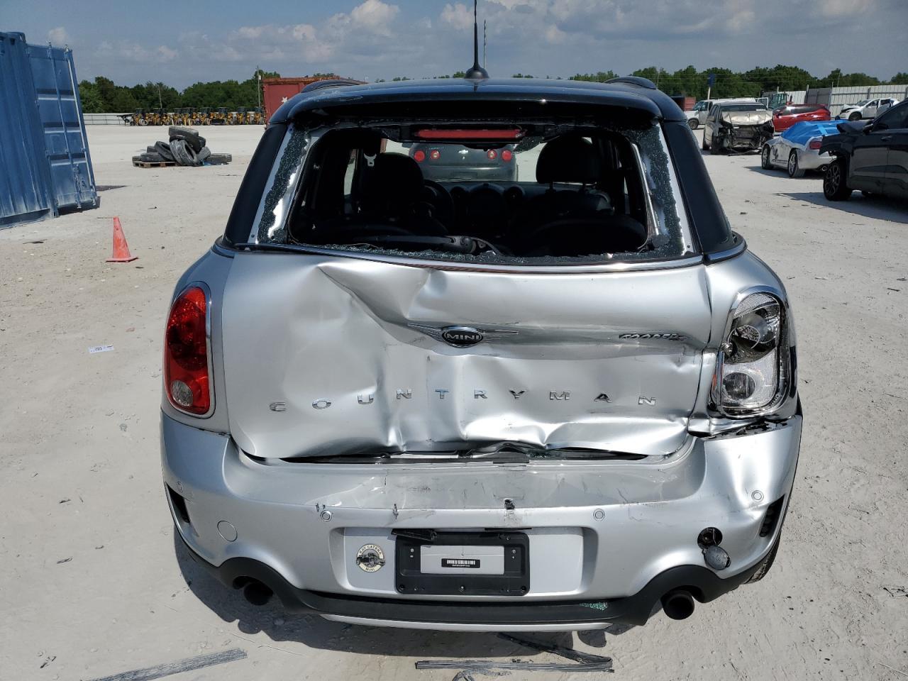 2015 MINI COOPER S C - Image 6