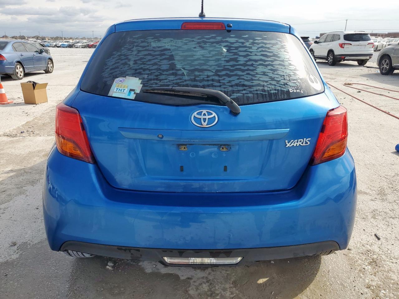2015 TOYOTA YARIS - Фото 6