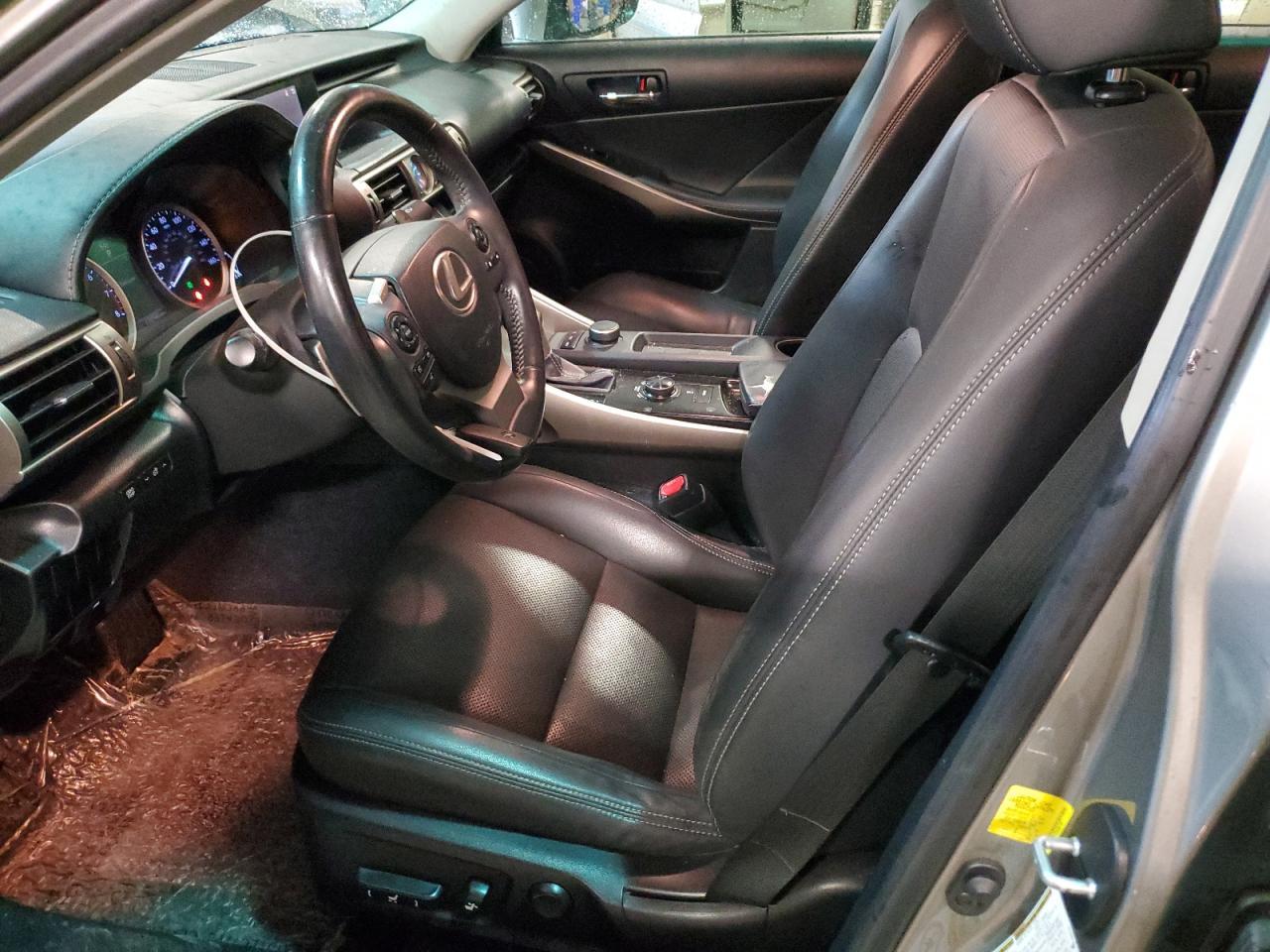 2014 LEXUS IS 250 - Image 7