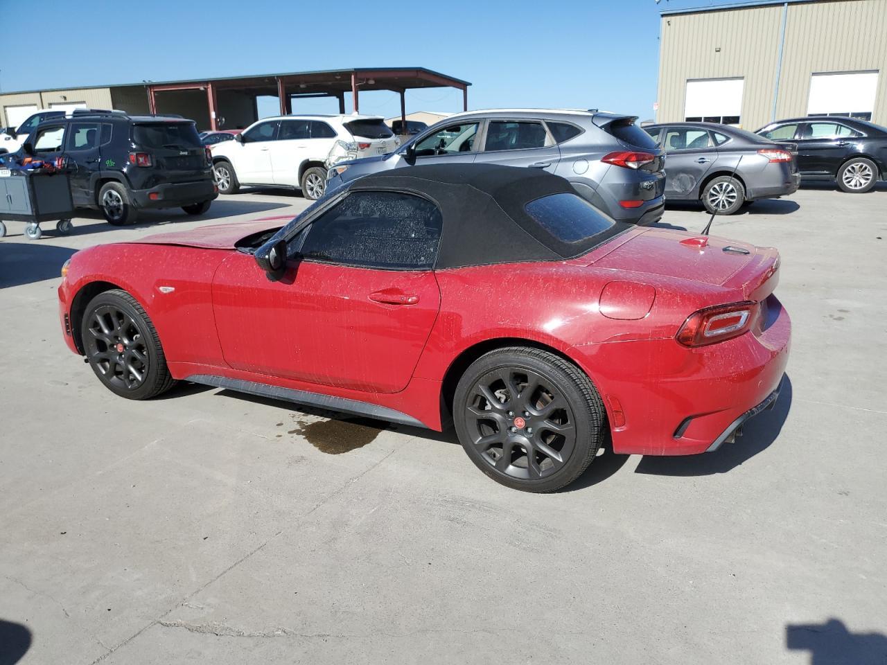 2020 FIAT 124 SPIDER - Image 2