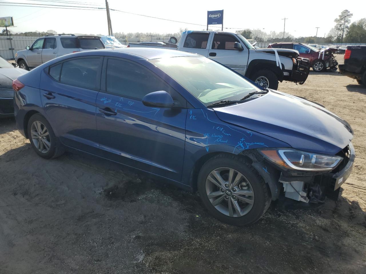 2018 HYUNDAI ELANTRA SE - Image 4