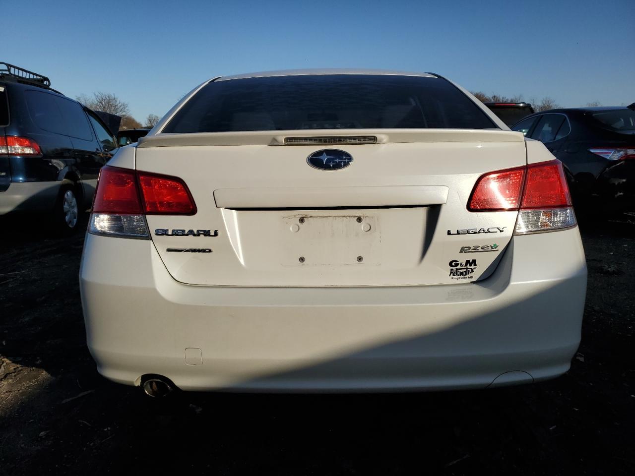 2011 SUBARU LEGACY 2.5 - Image 6