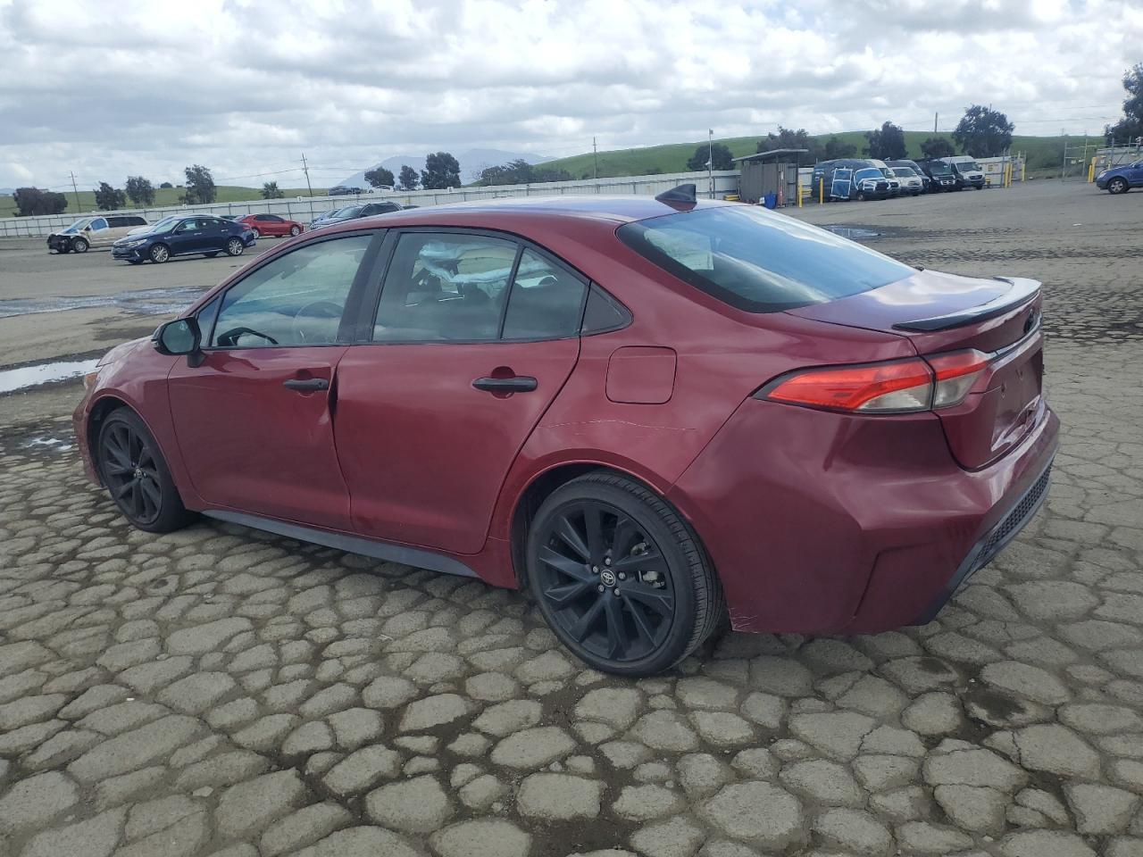 2022 TOYOTA COROLLA SE - Фото 2