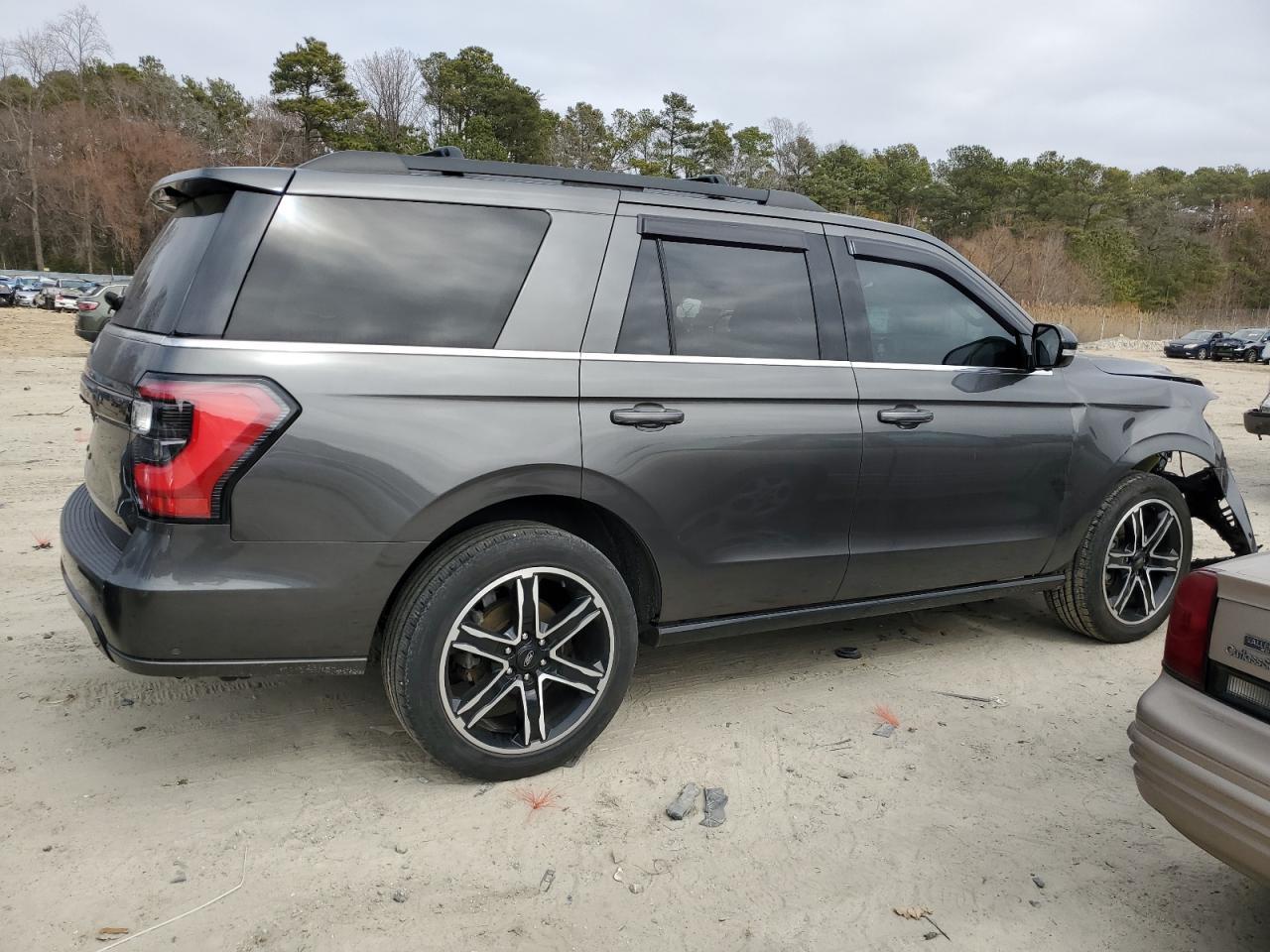 2021 FORD EXPEDITION - Фото 3