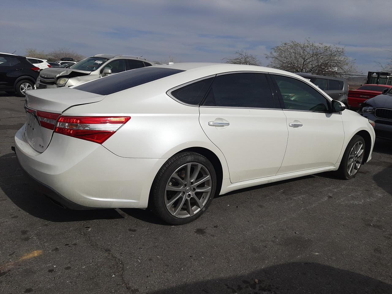2014 TOYOTA AVALON BAS - Фото 3