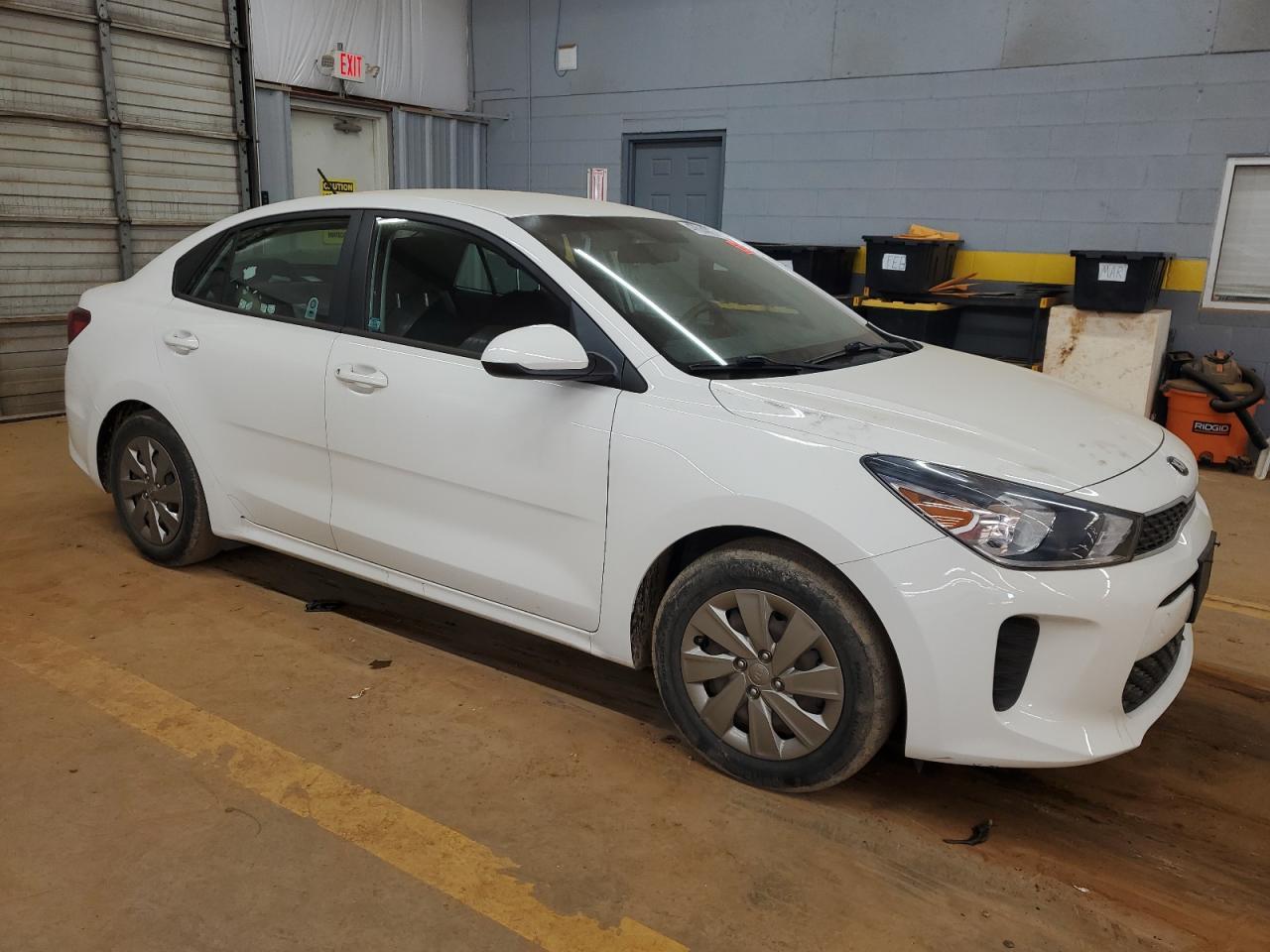 2020 KIA RIO LX - Фото 4