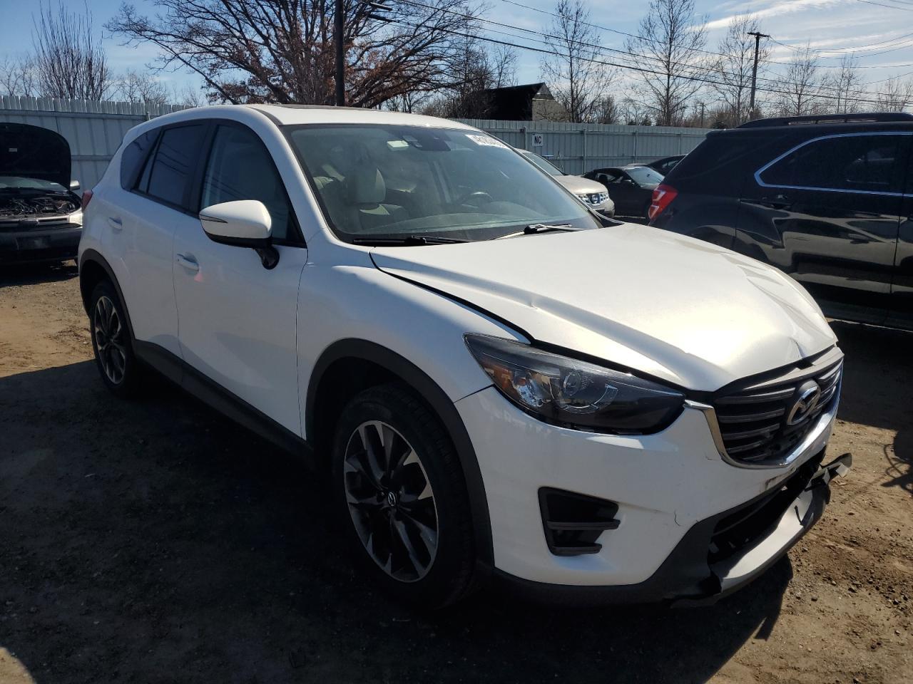 2016 MAZDA CX-5 GT - Image 4