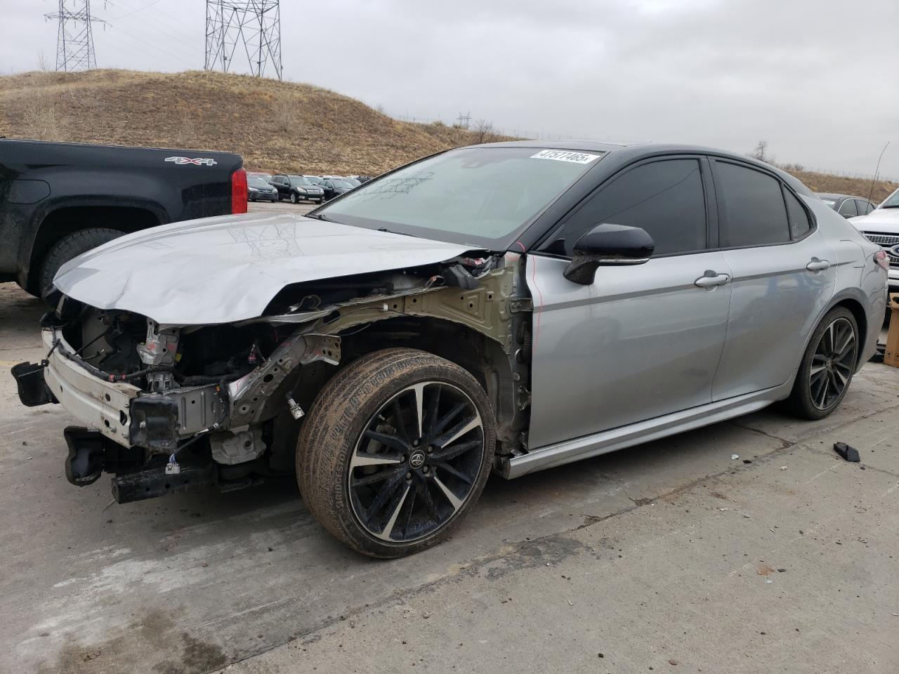 2019 TOYOTA CAMRY XSE