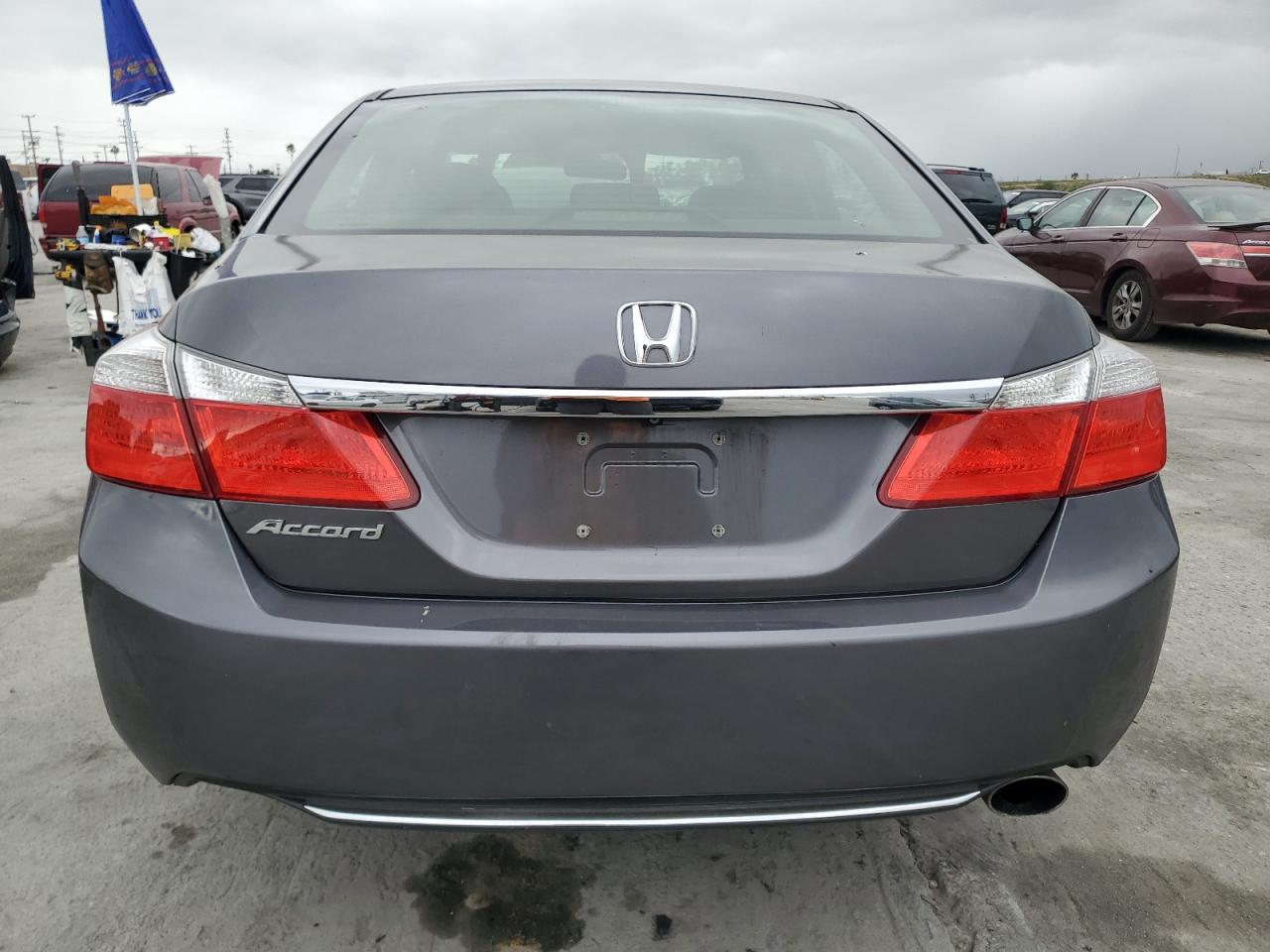 2014 HONDA ACCORD LX - Image 6