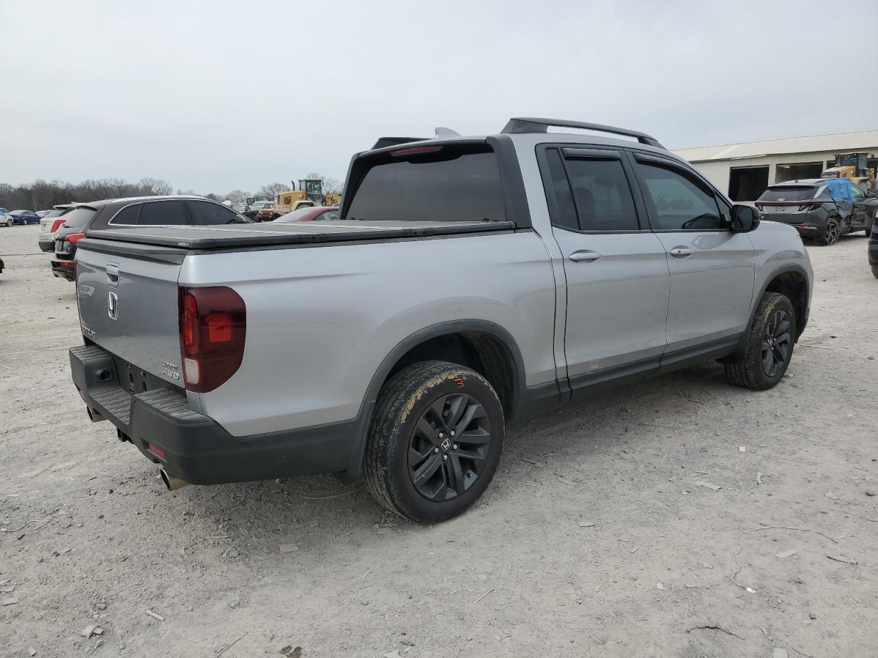2021 HONDA RIDGELINE - Фото 3