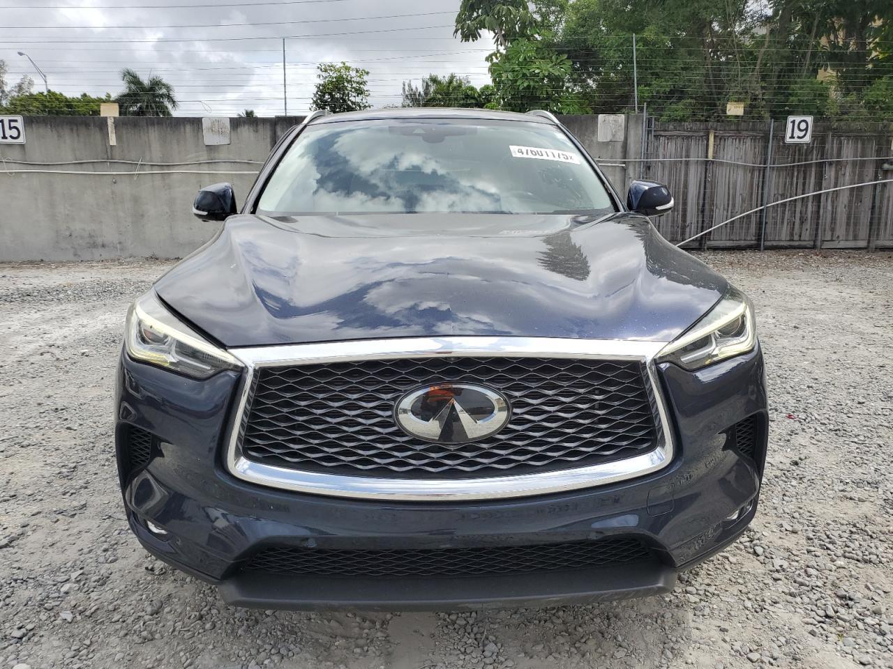 2019 INFINITI QX50 ESSEN - Image 5