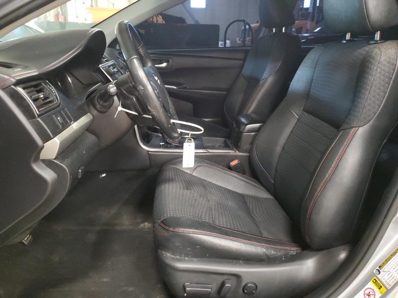 2015 TOYOTA CAMRY LE - Фото 7
