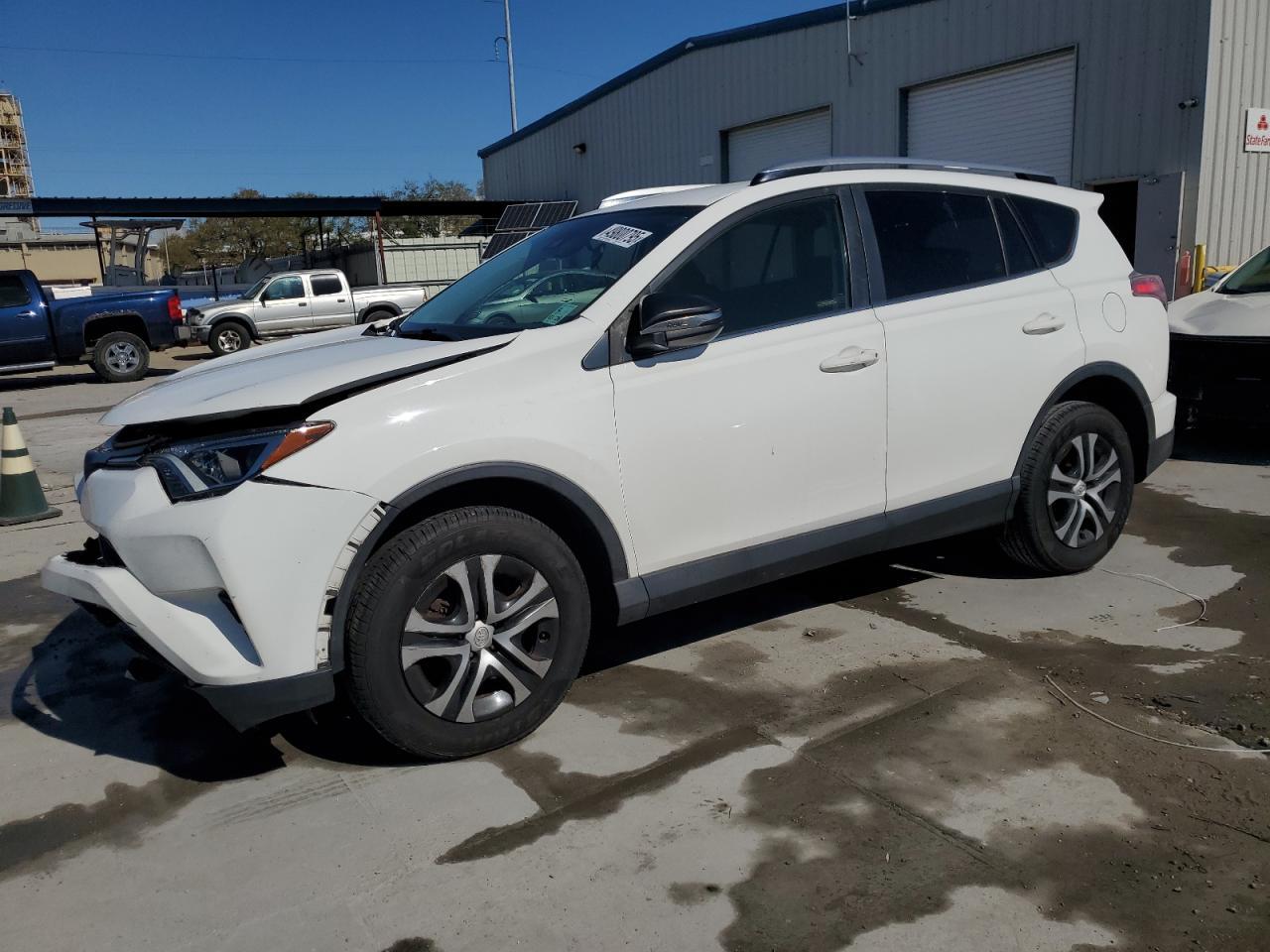 2017 TOYOTA RAV4 LE