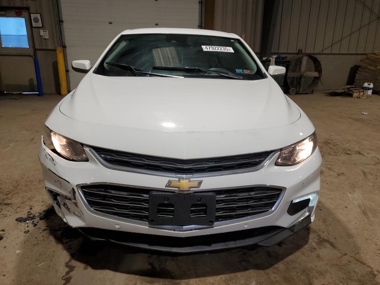 2017 CHEVROLET MALIBU LT - Image 5