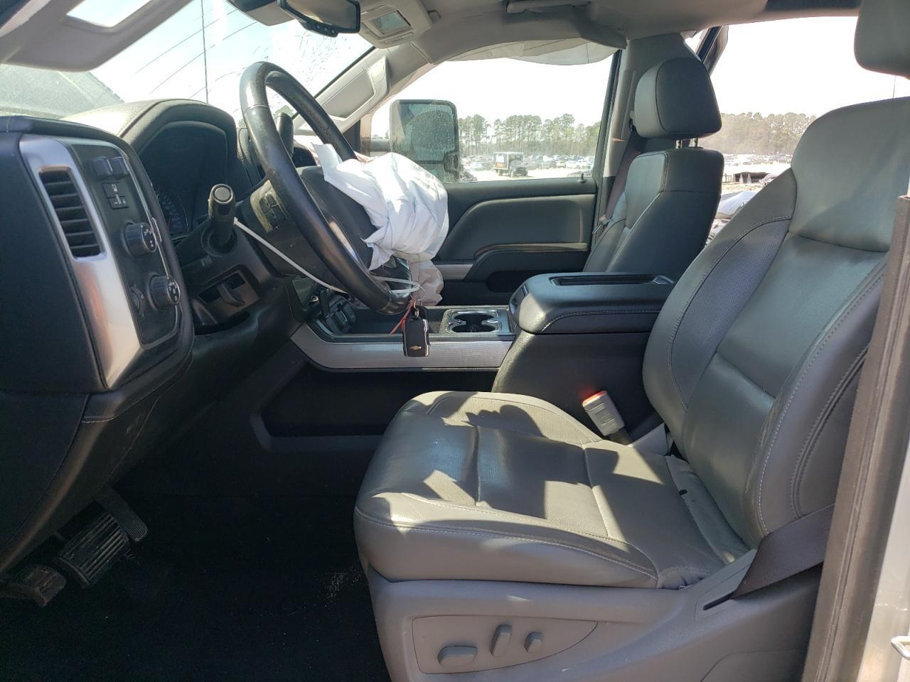 2017 CHEVROLET SILVERADO - Image 7
