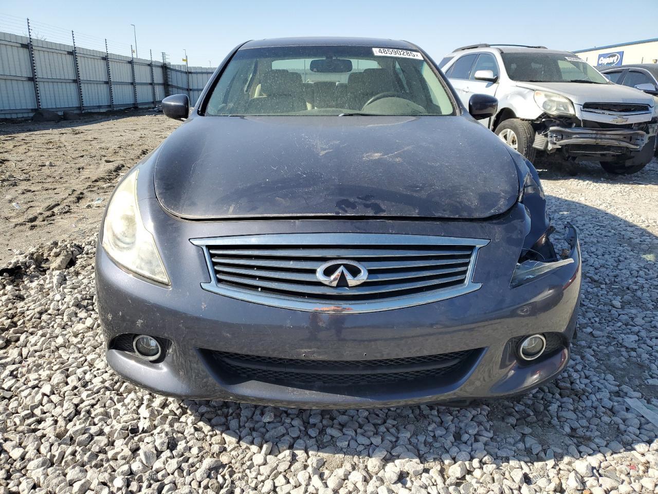 2011 INFINITI G37 - Фото 5
