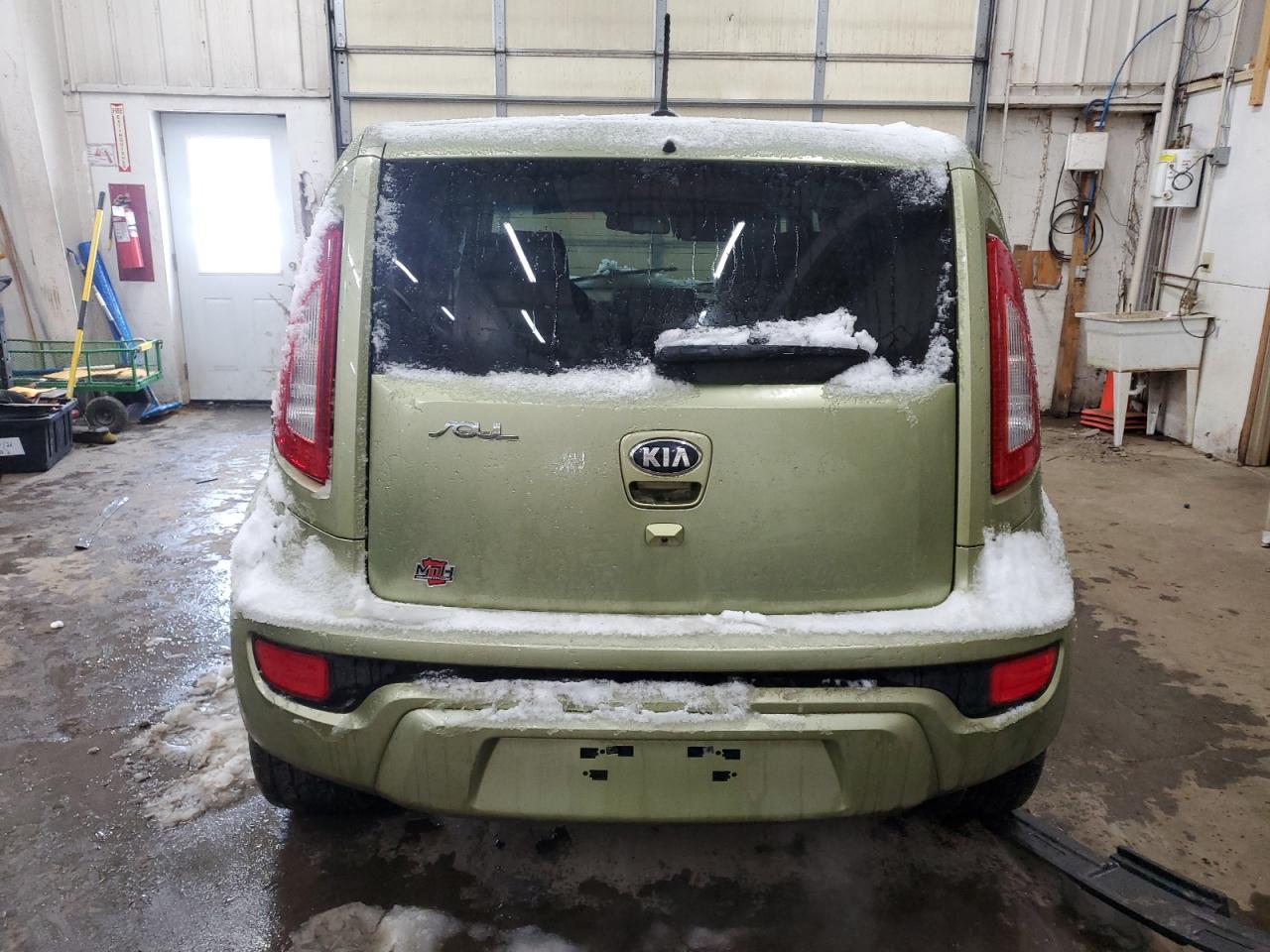 2013 KIA SOUL + - Image 6