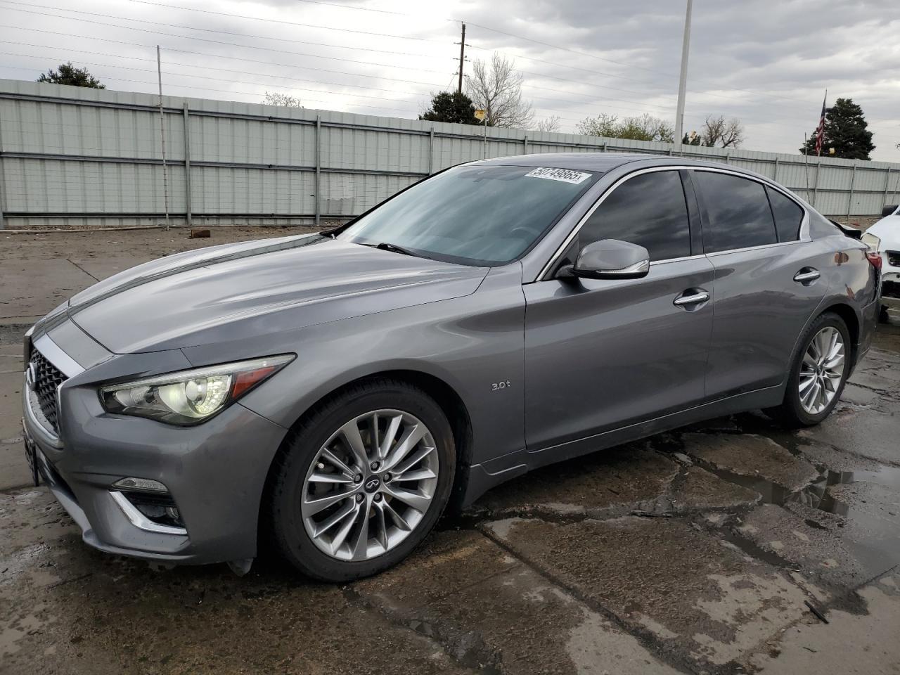 2018 INFINITI Q50 LUXE