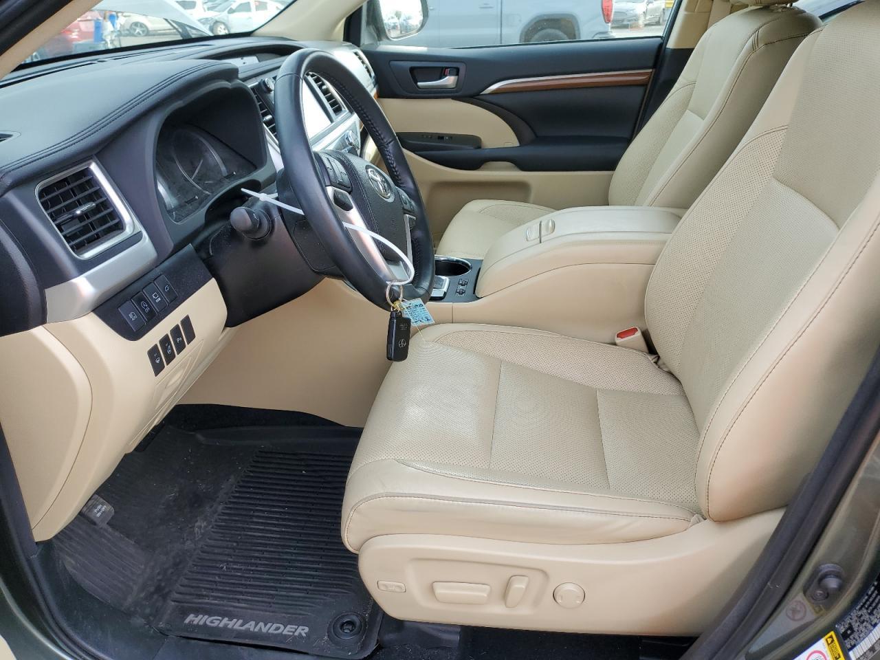 2018 TOYOTA HIGHLANDER - Image 7